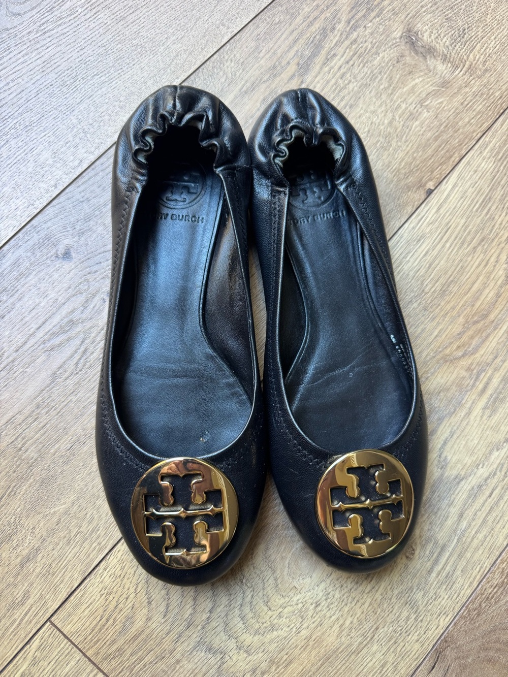 Tory Burch Black Leather Ballet Flats with Gold Logo Emblem